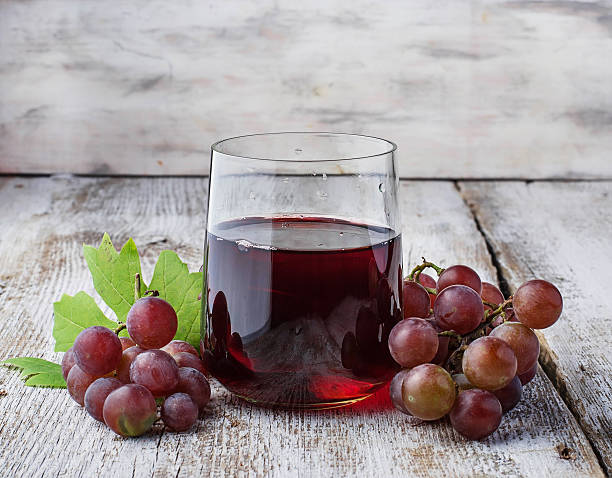 Suco de uva natural roxo