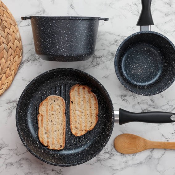 Panelas e utensílios